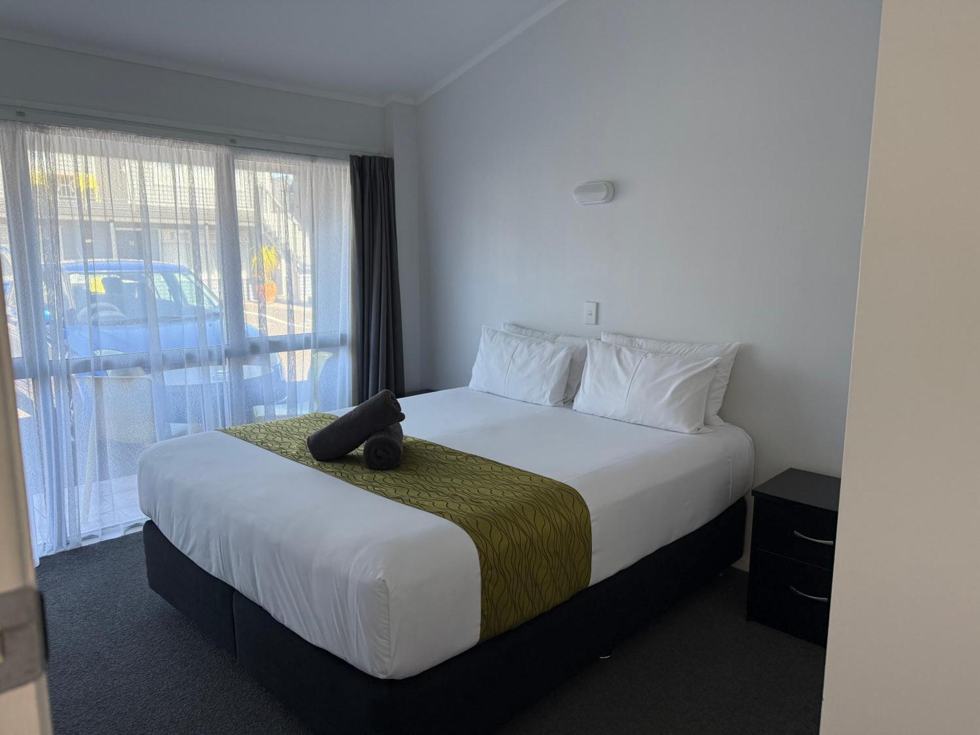 Ambassador Motor Inn Tauranga Exterior photo